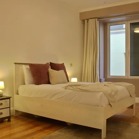 Like Iii - Com 2 Quartos, Ideal Familias E Amigos * Funchal (Madeira)